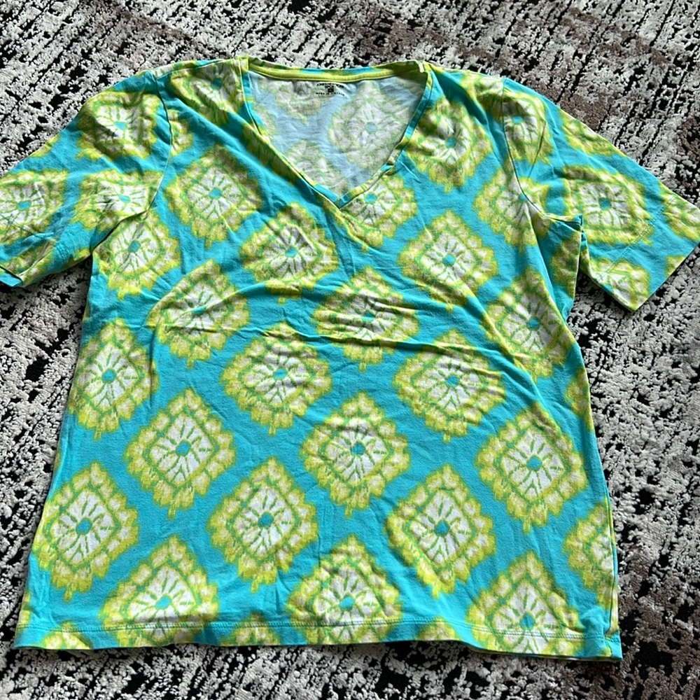 Fun green and blue shirt XL
